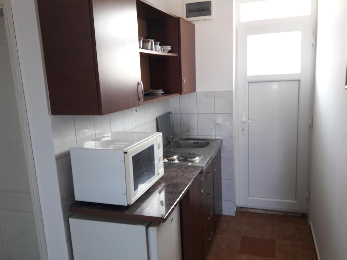 Apartments Vila Kurtagic Dobra Voda Dış mekan fotoğraf