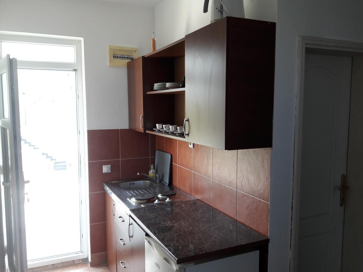 Apartments Vila Kurtagic Dobra Voda Dış mekan fotoğraf